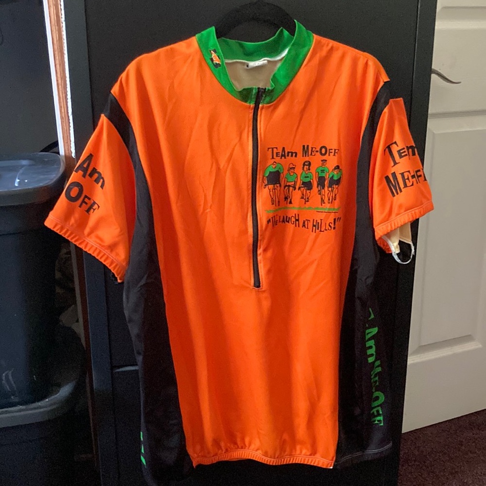 Men’s bicycle jersey